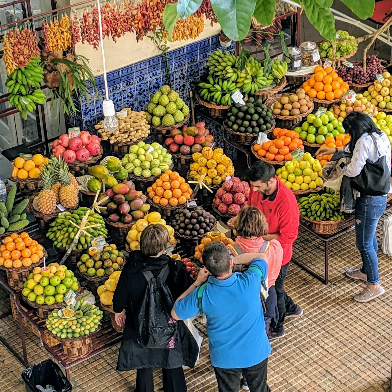 services-05 Madeira Fruit Market